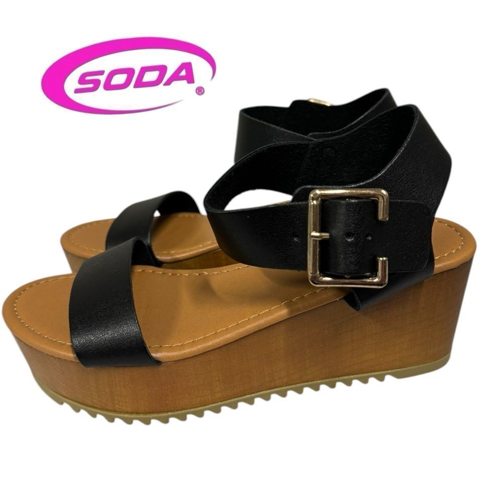 New Soda Ayla Women's Black Platform Sandals 6